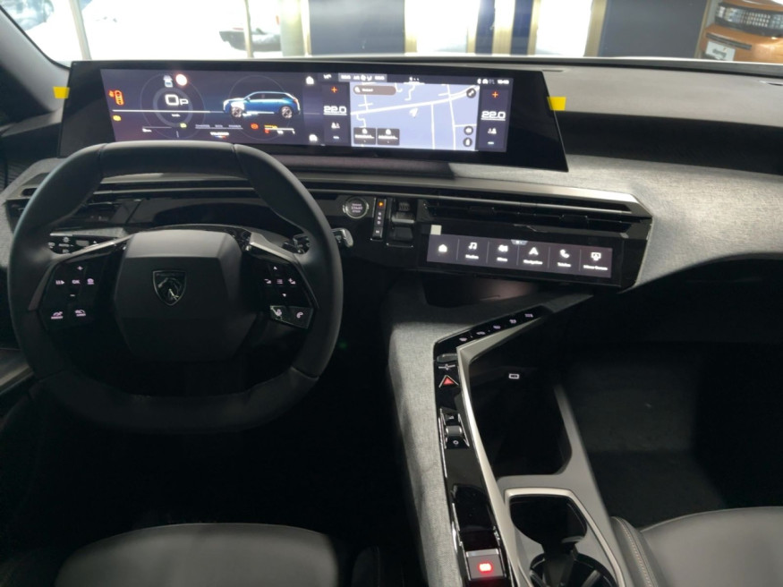 PEUGEOT 5008 Allure Hybrid