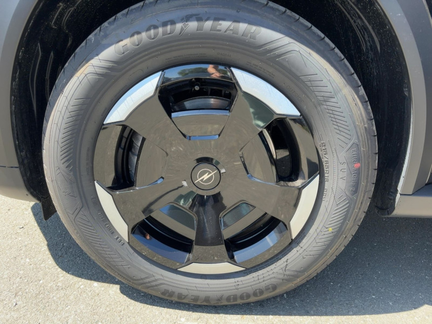 OPEL Frontera Edition Komfort- und Techpaket