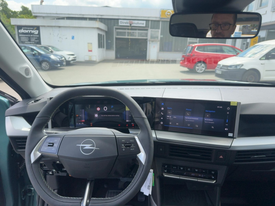 OPEL Frontera Edition Komfort- und Techpaket