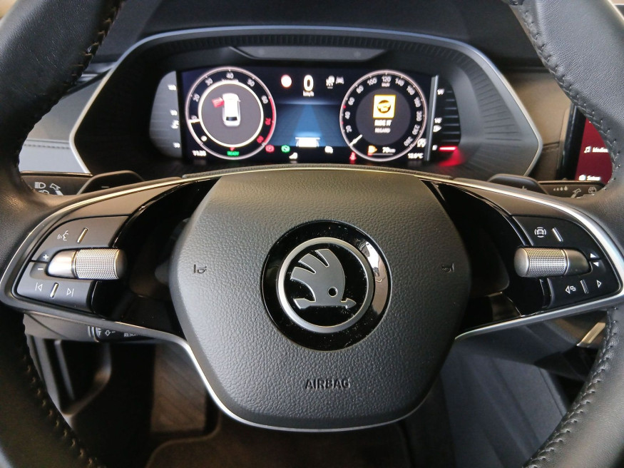 SKODA Octavia Selection 1.5 TSI mHEV