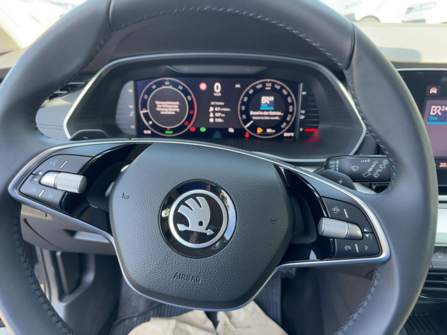 SKODA Octavia Combi DSG,LED,Kam,SHZ