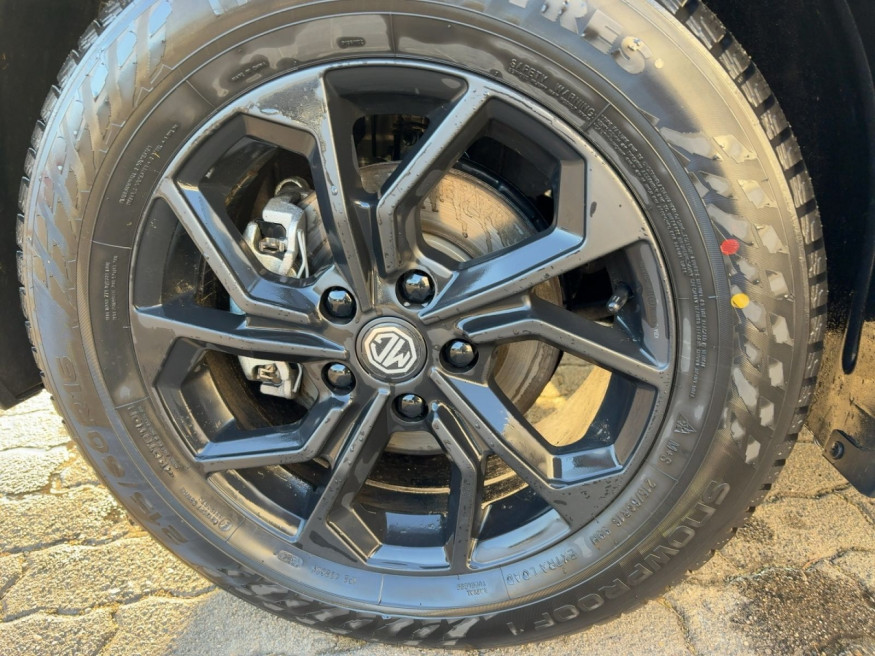 MG ZS 1.5L 5MT Comfort MY24