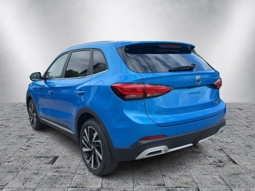 MG ZS Hybrid+ Luxury MY25 197 PS
