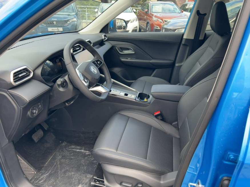 MG ZS Hybrid+ Luxury MY25 197 PS