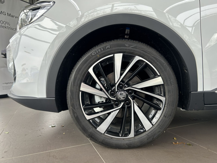 MG ZS Hybrid+ Luxury MY25