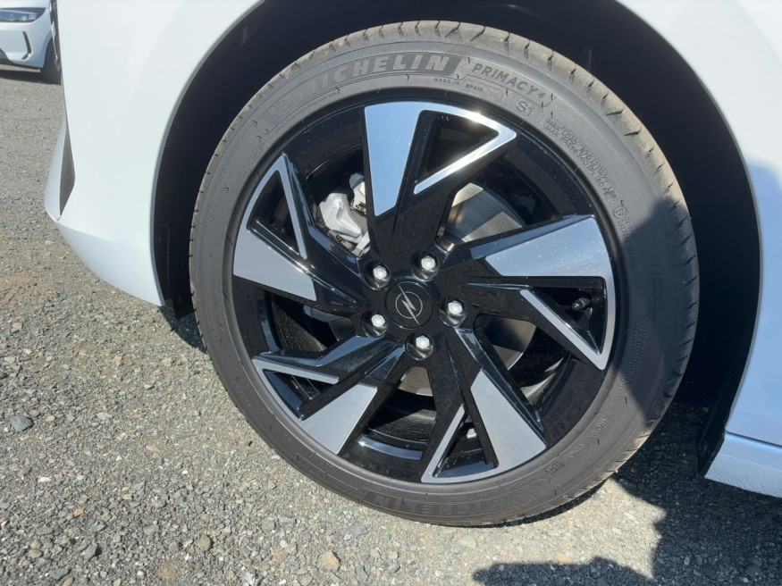OPEL Astra GS Hybrid eDCT