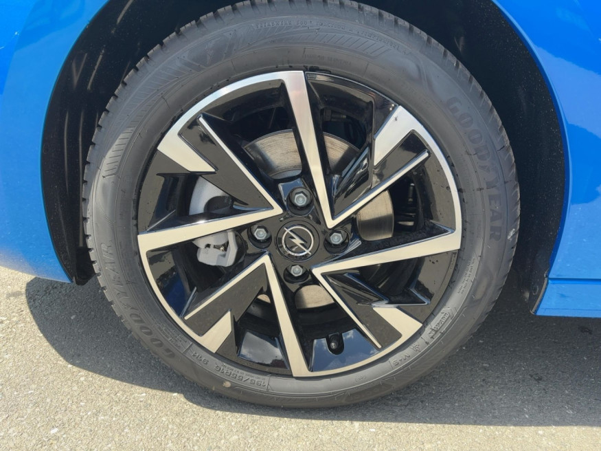 OPEL Corsa YES