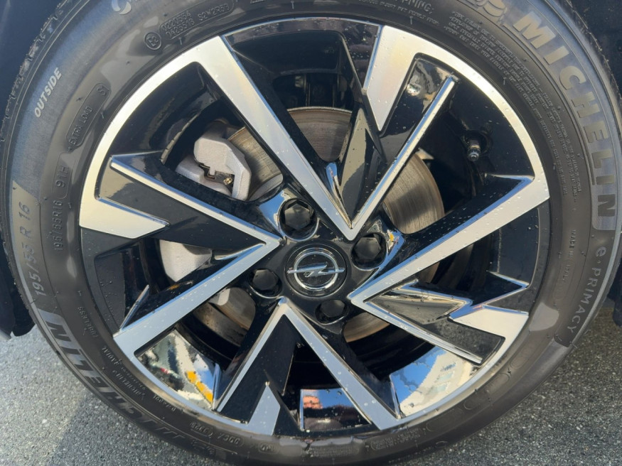 OPEL Corsa GS 1.2 Turbo