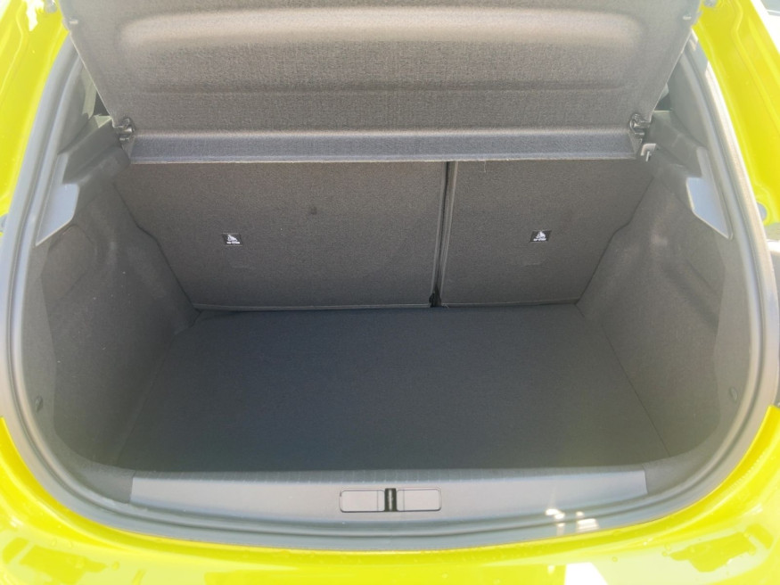 PEUGEOT 208 Allure Hybrid