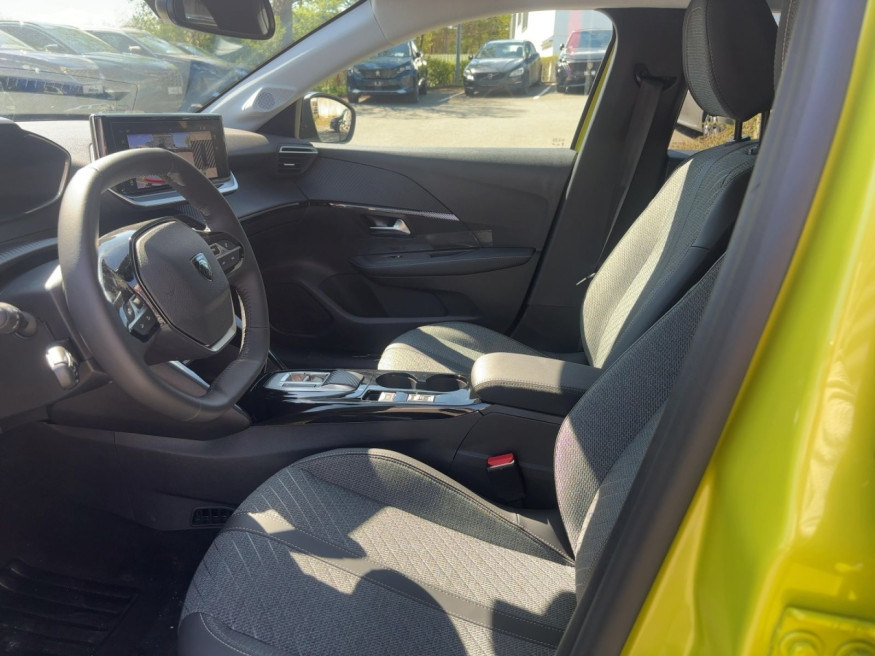 PEUGEOT 208 Allure Hybrid