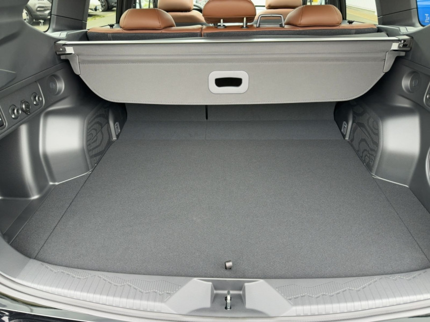 SUBARU Forester Platinum