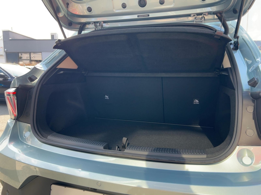 MG 4 EV Urban 54kWh Premium