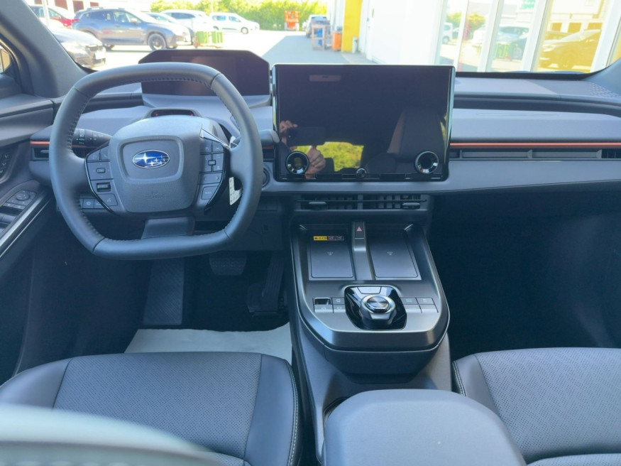 SUBARU UNCHARTED 77 FWD Active