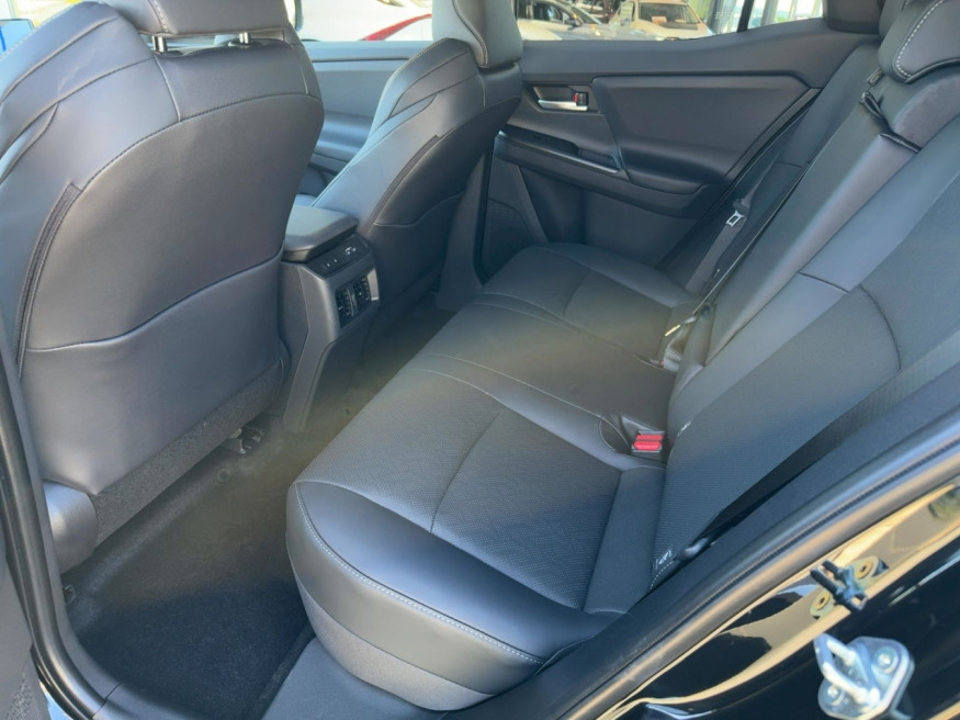 SUBARU UNCHARTED 77 FWD Active