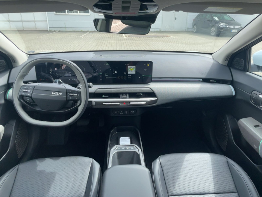 KIA EV4 81,4 kWh Earth FWD