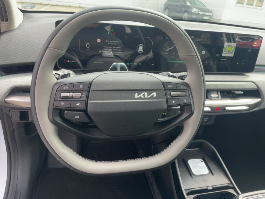 KIA EV4 81,4 kWh Earth FWD