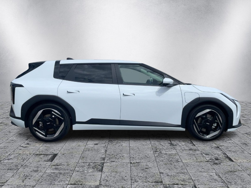 KIA EV4 81,4 kWh Earth FWD