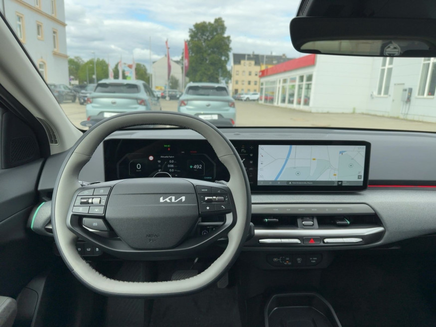 KIA EV4 81,4 kWh Earth FWD