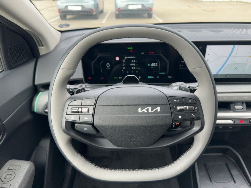 KIA EV4 81,4 kWh Earth FWD