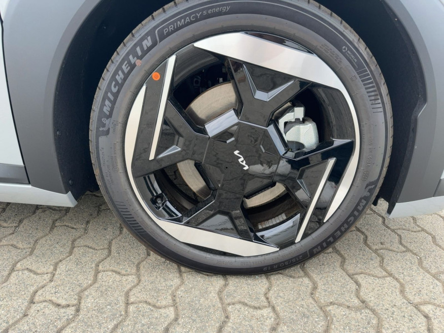 KIA EV4 81,4 kWh Earth FWD