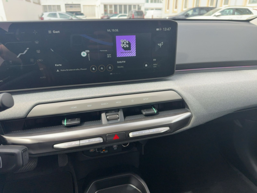 KIA EV4 81,4 kWh Earth FWD