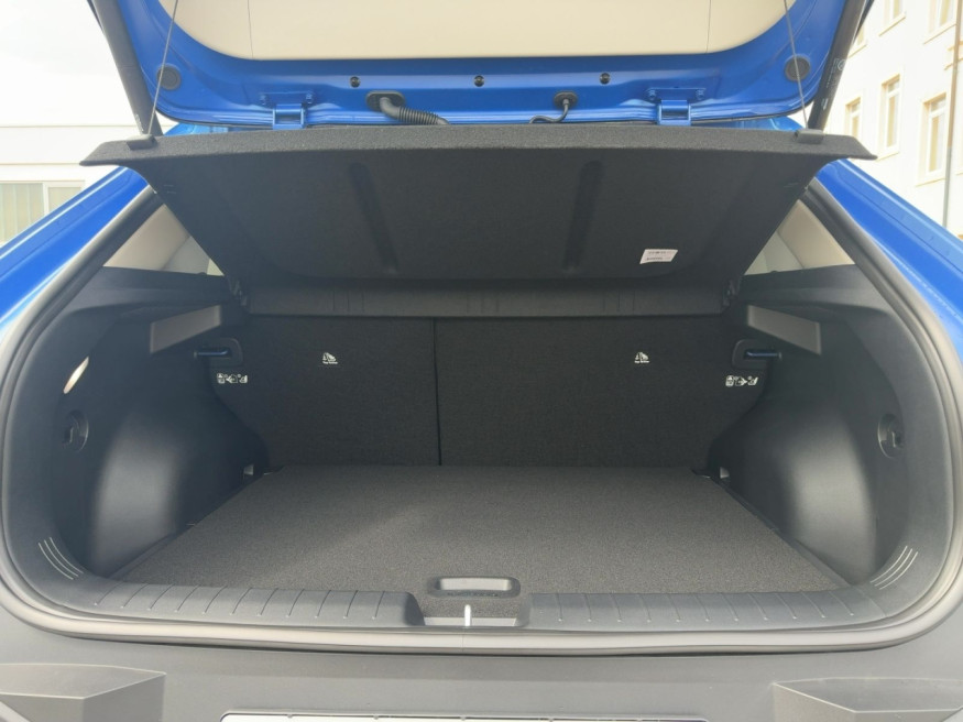 KIA EV4 81,4 kWh Earth FWD