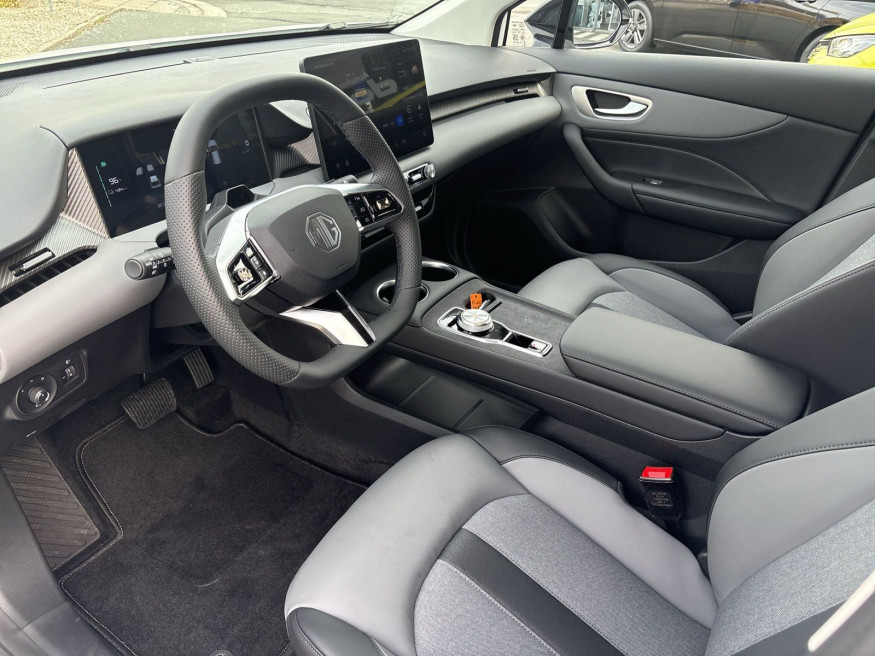 MG 4 EV 64kWh Premium