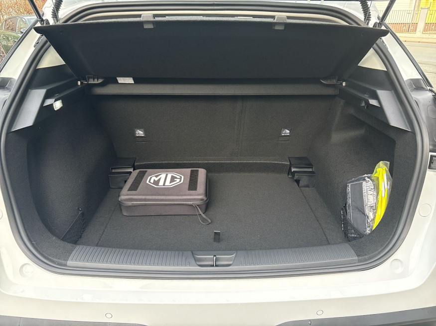 MG 4 EV 64kWh Premium