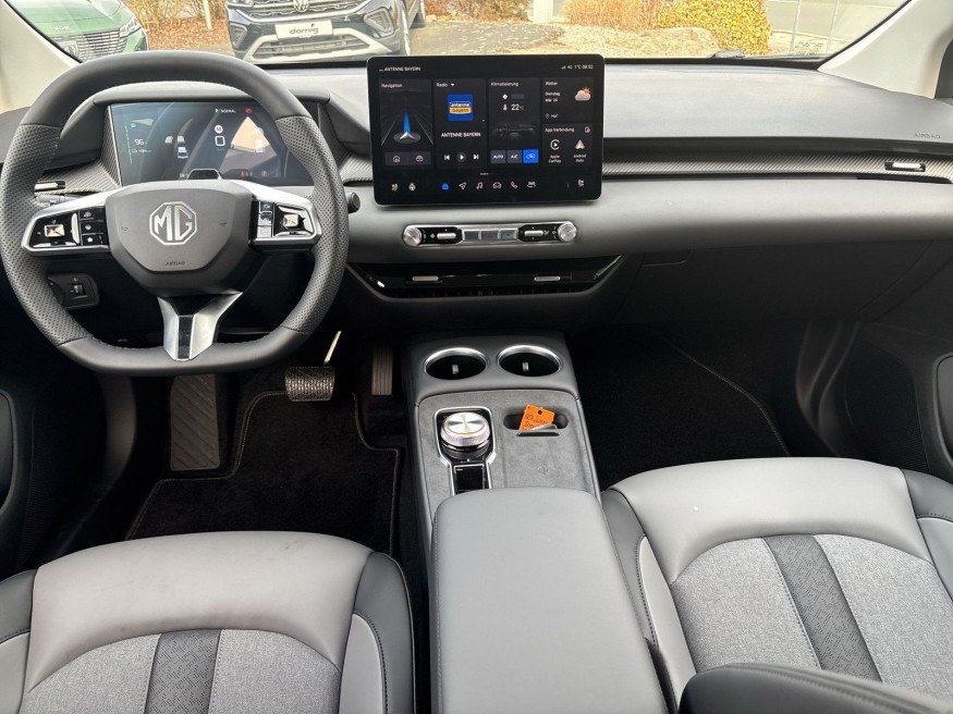 MG 4 EV 64kWh Premium