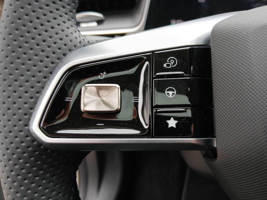 MG S6 EV Luxury AWD