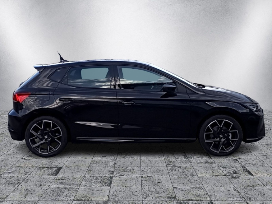 SEAT Ibiza FR, Black Edition, Kamera, SHZ