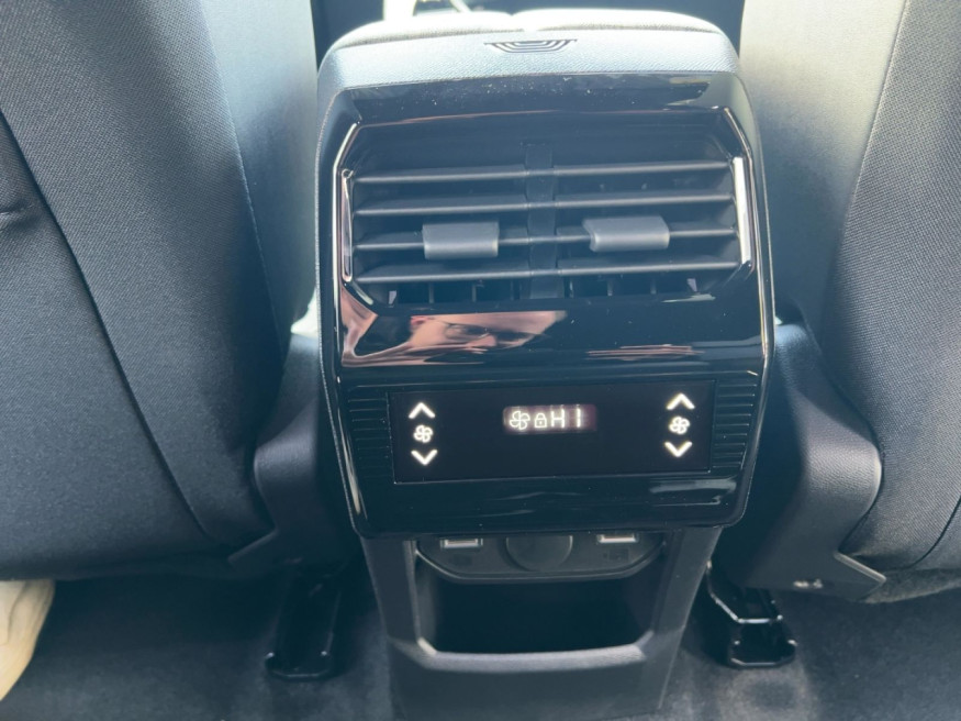 PEUGEOT 5008 Allure Business