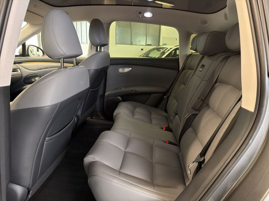 MG IM6 EV 100kWh Premium AWD
