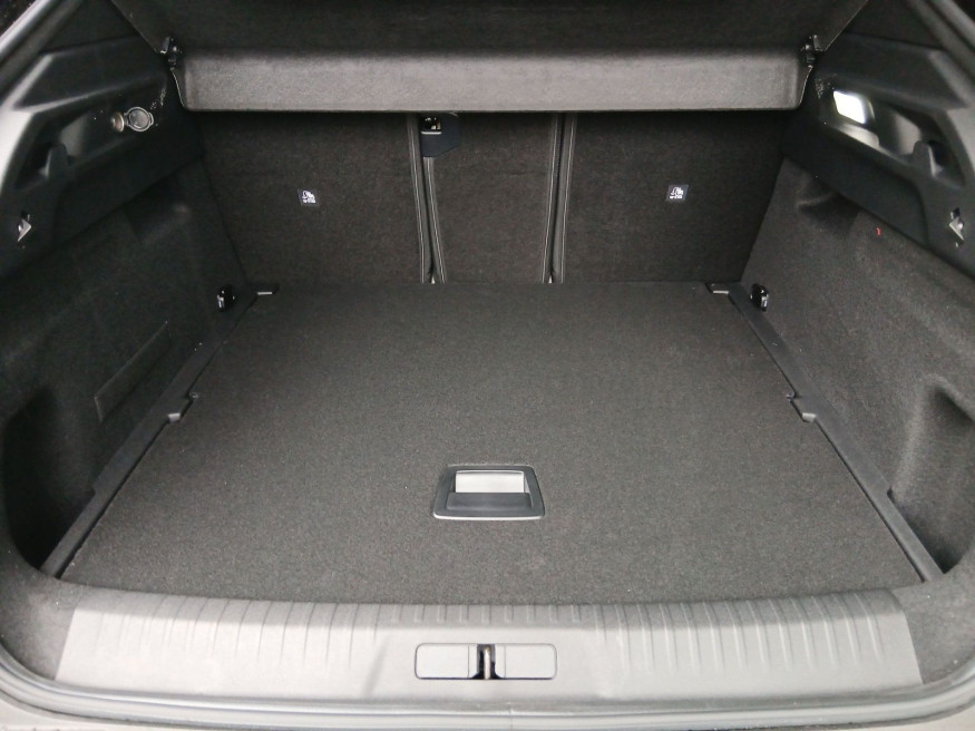 PEUGEOT 3008 GT Hybrid