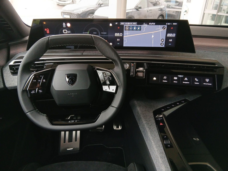 PEUGEOT 3008 GT Hybrid