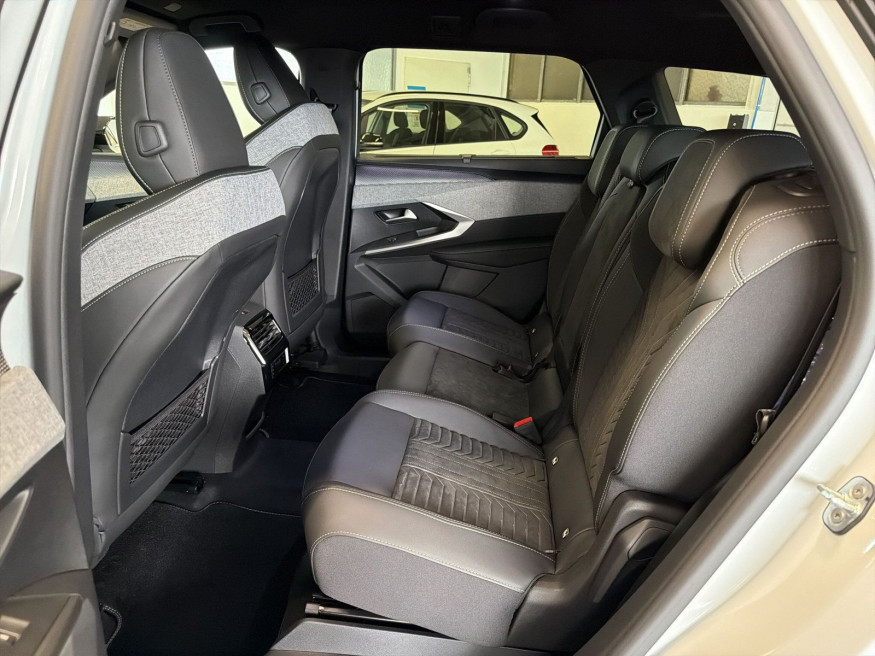 PEUGEOT 5008 GT Exclusive