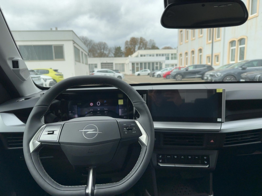 OPEL Frontera Ultimate Hybrid eDCT
