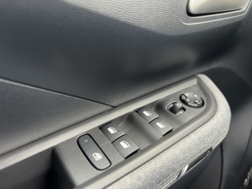 OPEL Frontera Ultimate Hybrid eDCT6