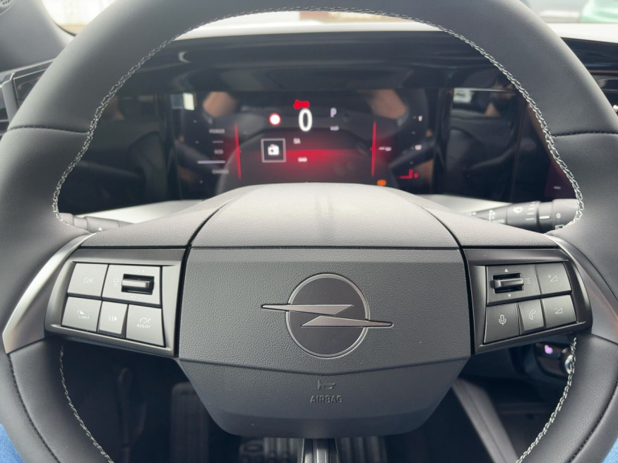 OPEL Mokka Ultimate eDCT Hybrid