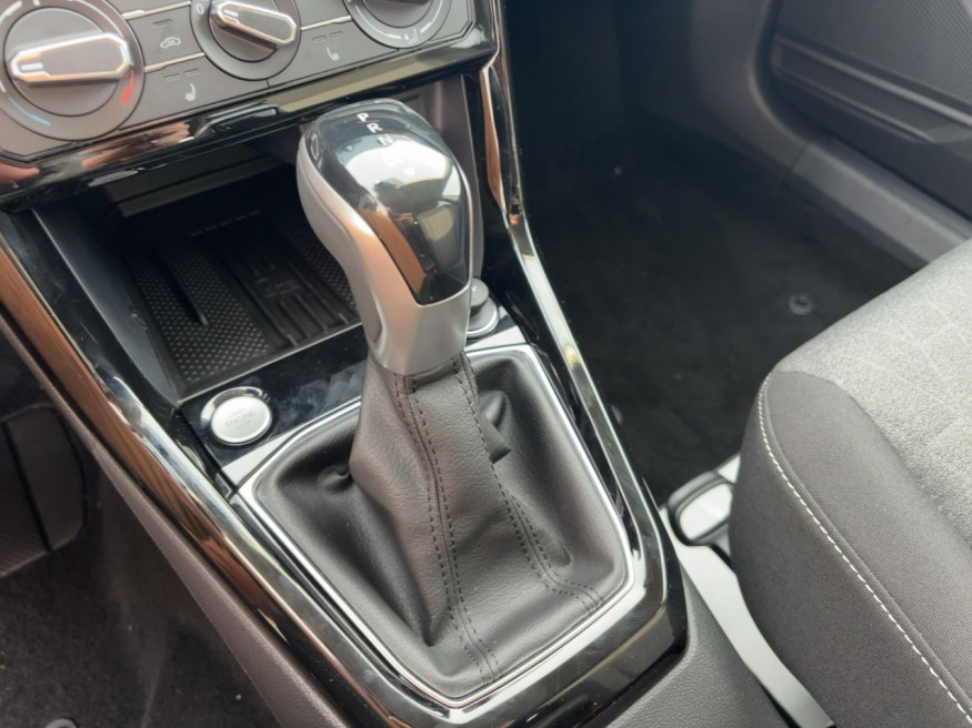 VW T-Cross Life, DSG, AHK, Kamera, SHZ