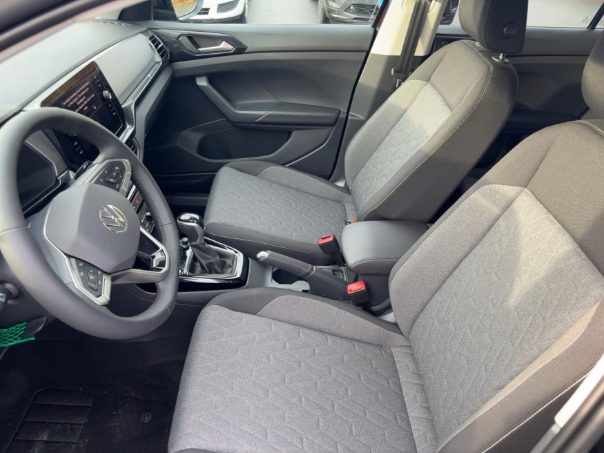 VW T-Cross Life DSG, AHK, Kamera, SHZ