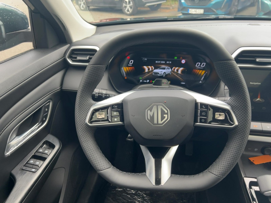 MG ZS HEV Luxury MY 26