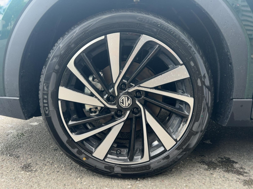 MG ZS HEV Luxury MY 26