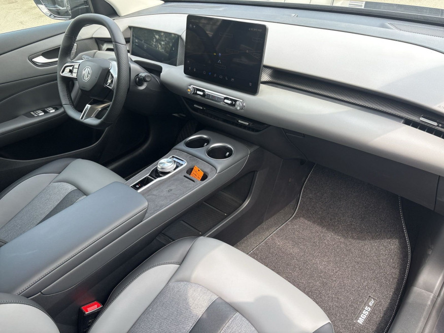 MG S5 EV Luxury 64kWh Long Range