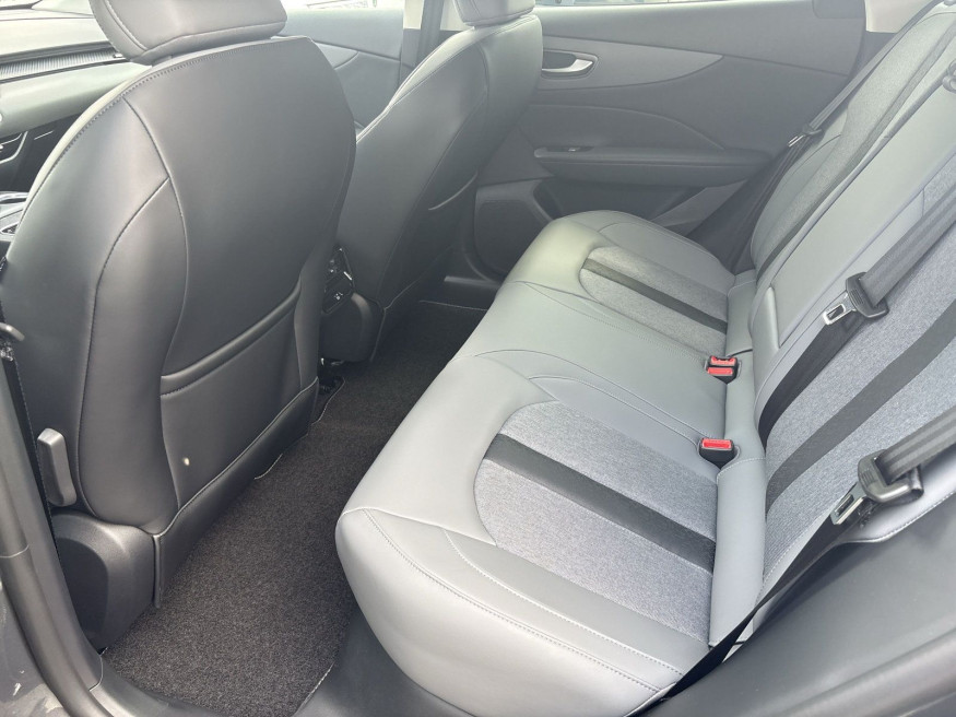 MG S5 EV Luxury 64kWh Long Range