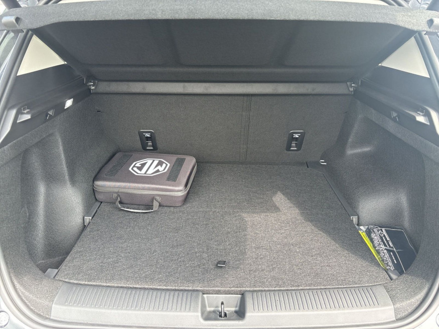 MG S5 EV Luxury 64kWh Long Range