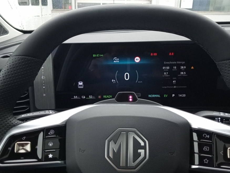 MG S9 PHEV Luxury