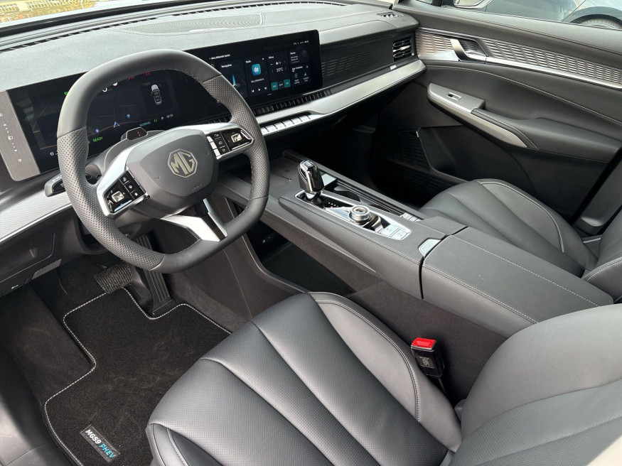 MG S9 PHEV Luxury