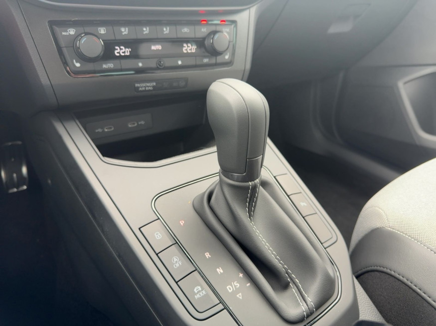 SEAT Ibiza FR Plus