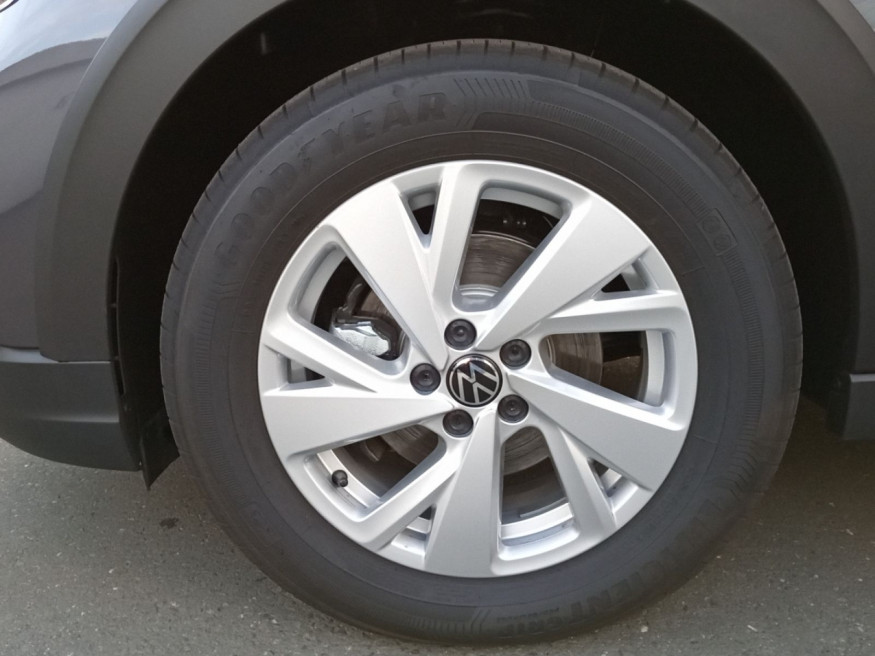 VW Taigo Pure